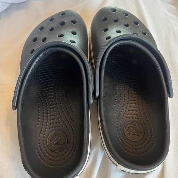 crocs - Picture 5 of 8